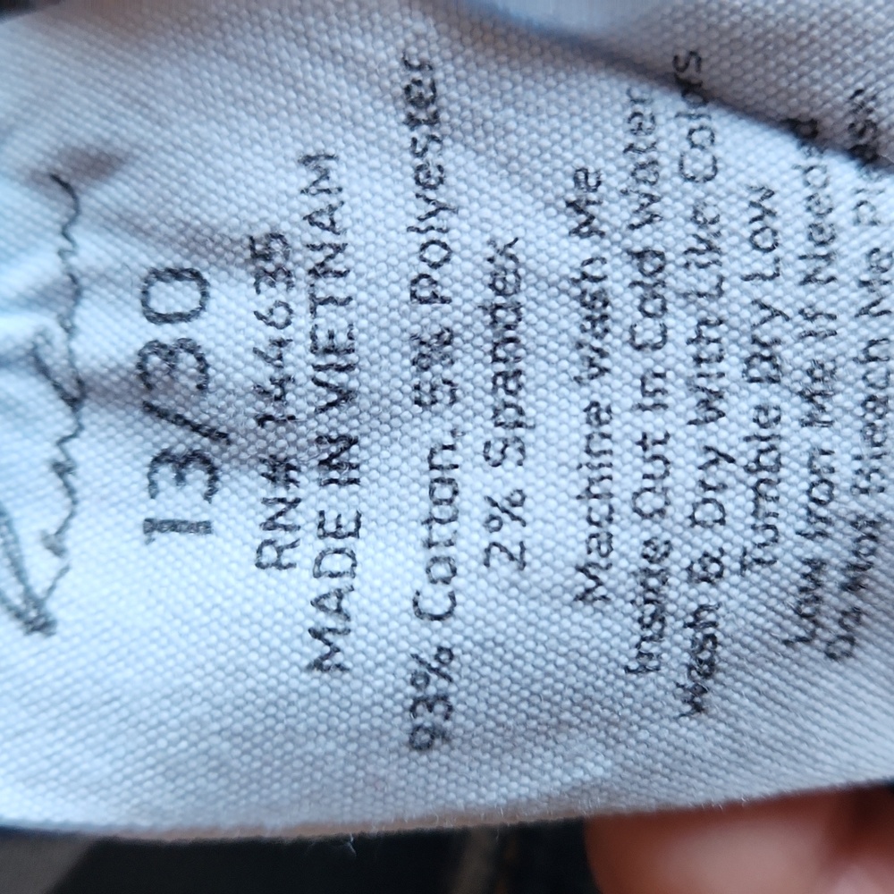 KanCan Distressed Denim Capris Size 13 - Picture 8 of 8